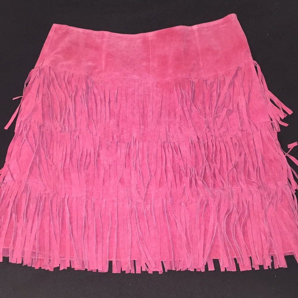 Fun, flirty fringy pink suede mini skirt!